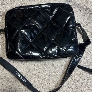3430 Chanel Crossbody Bag, Details Given On Live, The Peeling And Scratch On The